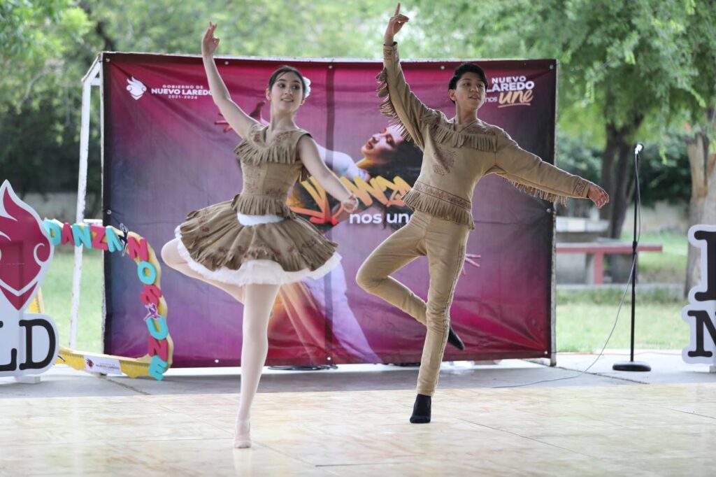 La danza une a los alumnos de la primaria Carlos A. Carrillo en Nuevo Laredo