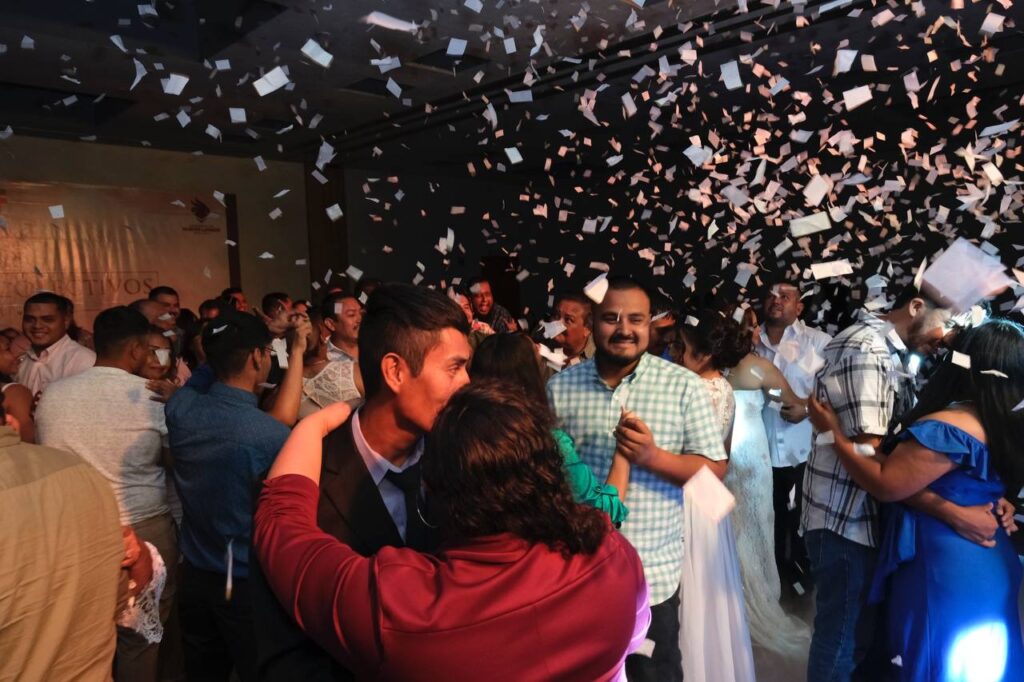 Festeja DIF Nuevo Laredo a más de 70 parejas beneficiadas con Campaña de Matrimonios Colectivos