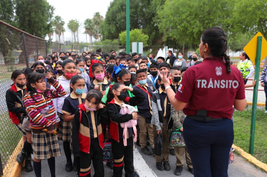 Alumnos de primaria aprenden sobre cultura vial en Nuevo Laredo