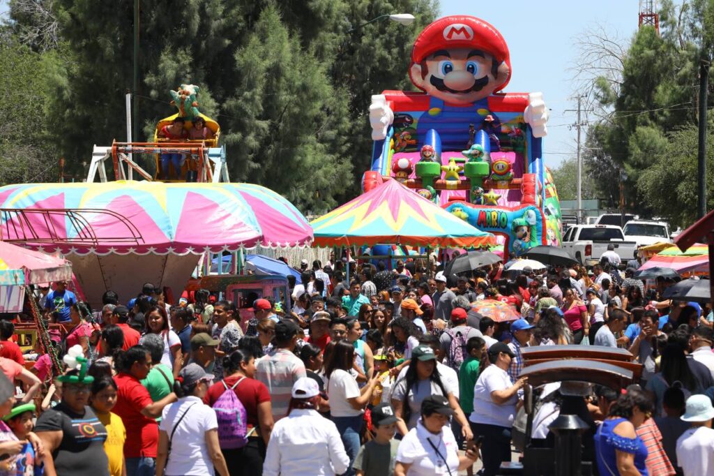 Celebra Nuevo Laredo y DIF a las niñas y los niños en su día