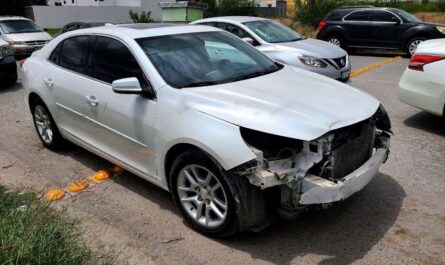 Accidente automovilístico en Nuevo Laredo: adolescente pierde el control al tratar de esquivar otro coche