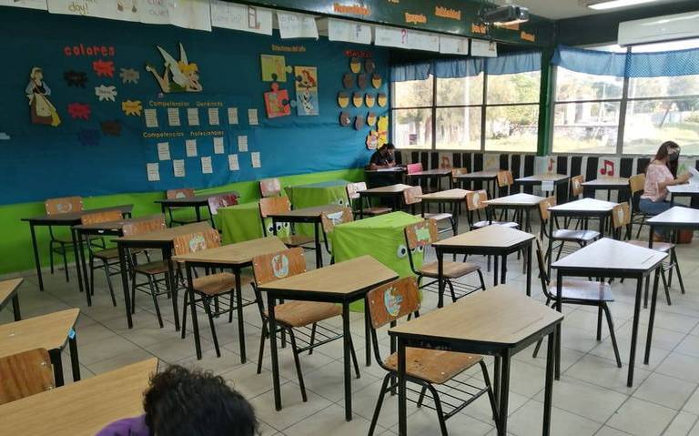 Escuelas en Tamaulipas carecen de luz y agua en medio del intenso calor