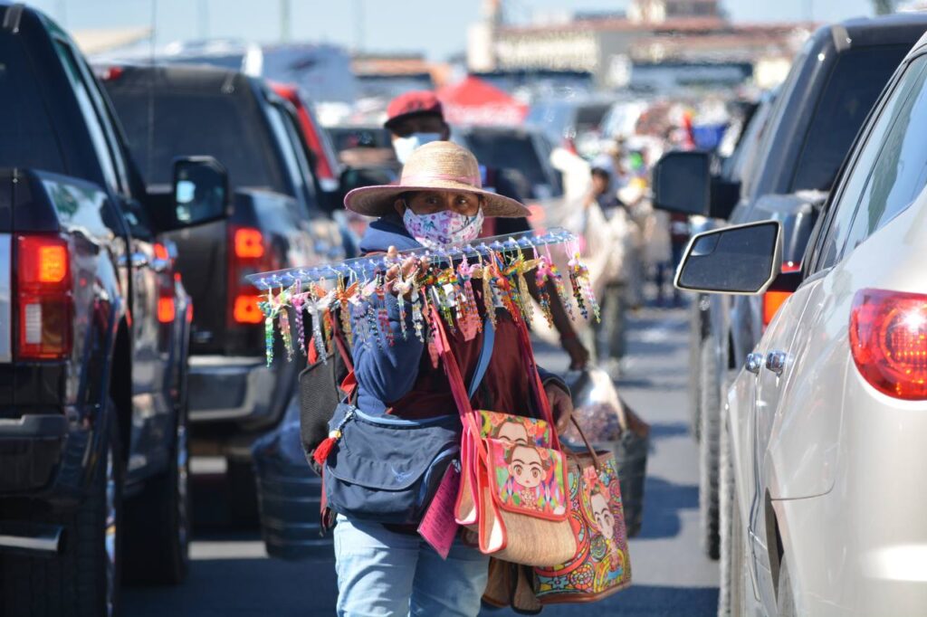 Invita Nuevo Laredo a comerciantes a tramitar permiso para vender el 10 de mayo