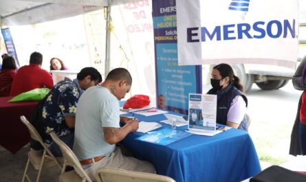 Se mantiene generación de empleo en Nuevo Laredo con programas municipales