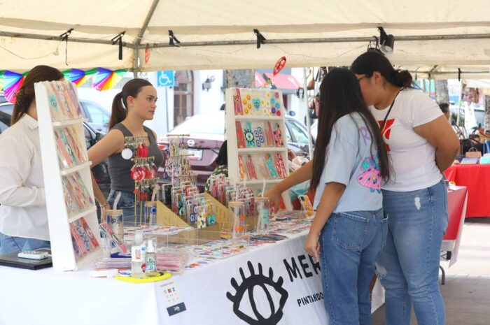 Incentiva Nuevo Laredo a negocios locales con Bazar UNE edición Día de las Madres