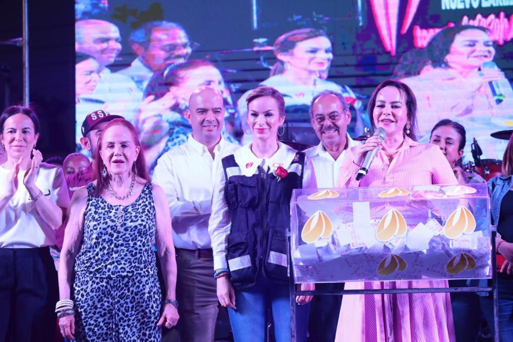 Celebran DIF y Gobierno de Nuevo Laredo Día de las Madres en grande