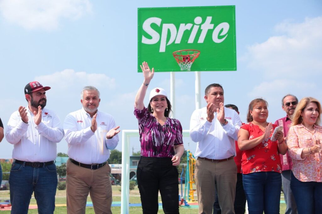 Se une Nuevo Laredo y Arca Continental para rehabilitar plaza Los Cántaros