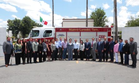 Donan empresarios locales máquina apagadora a Gobierno de Nuevo Laredo