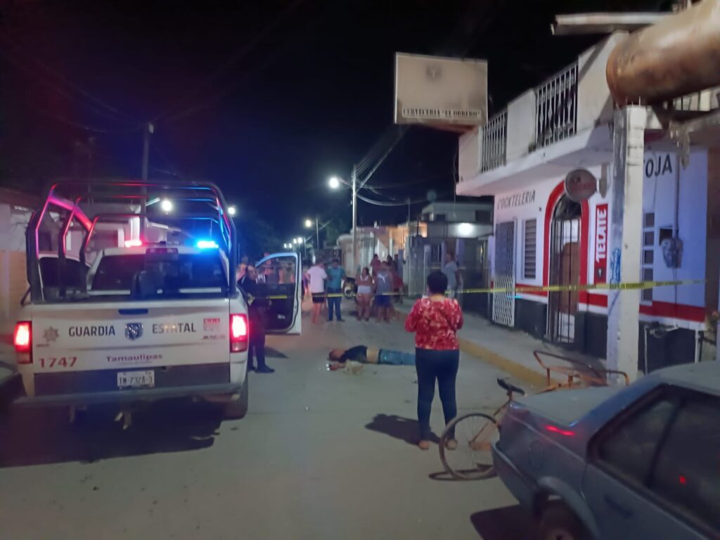 Mata a su tío a balazos en el poblado de El Limón, de El Mante, por herencia de una cantina