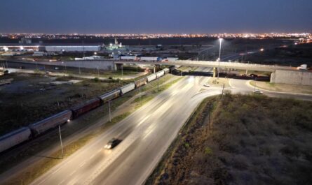 Reemplaza Gobierno Municipal más de 5 mil luminarias con programa “Nuevo Laredo se Prende”