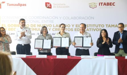 Firman acuerdo municipio e ITABEC para impulsar a estudiantes neolaredenses