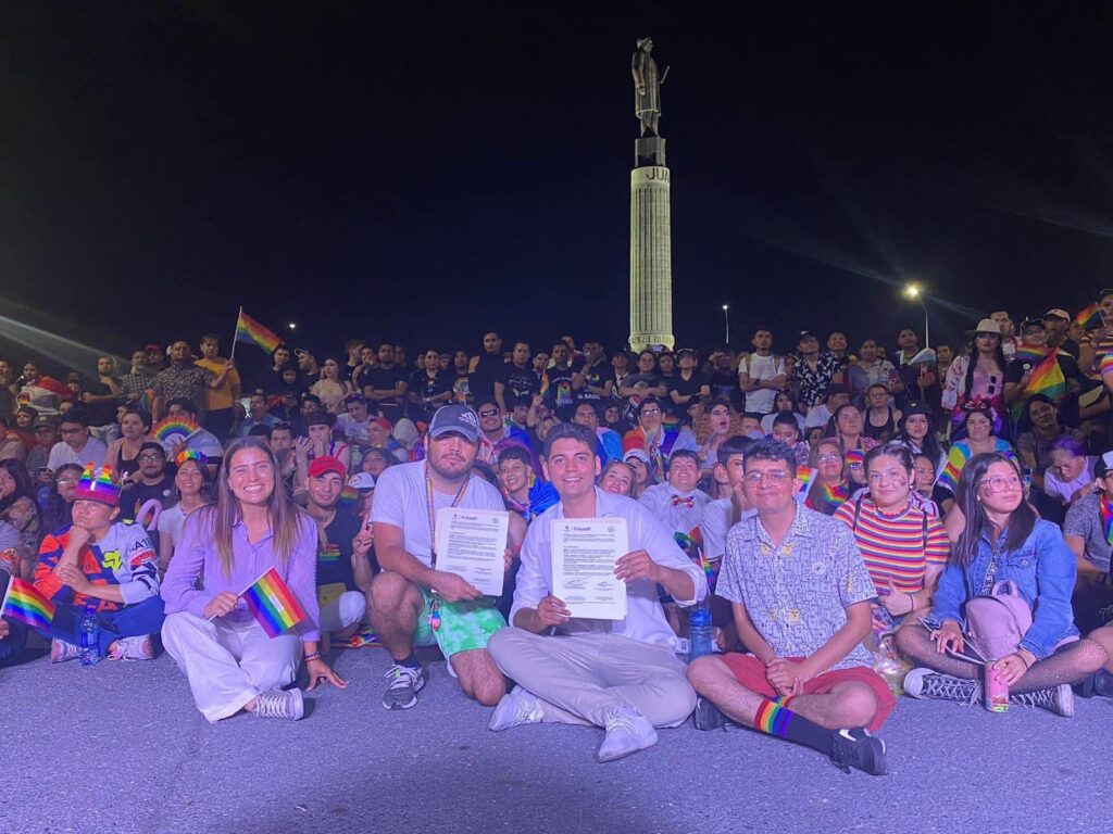 Firma IMJUVE Nuevo Laredo y comunidad LGBTQ+ acuerdo para promocionar derechos de igualdad