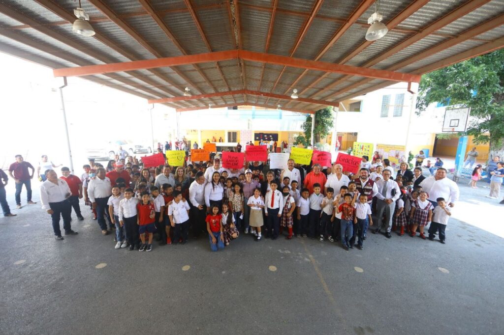 Transforma Gobierno Municipal escuela histórica de Nuevo Laredo