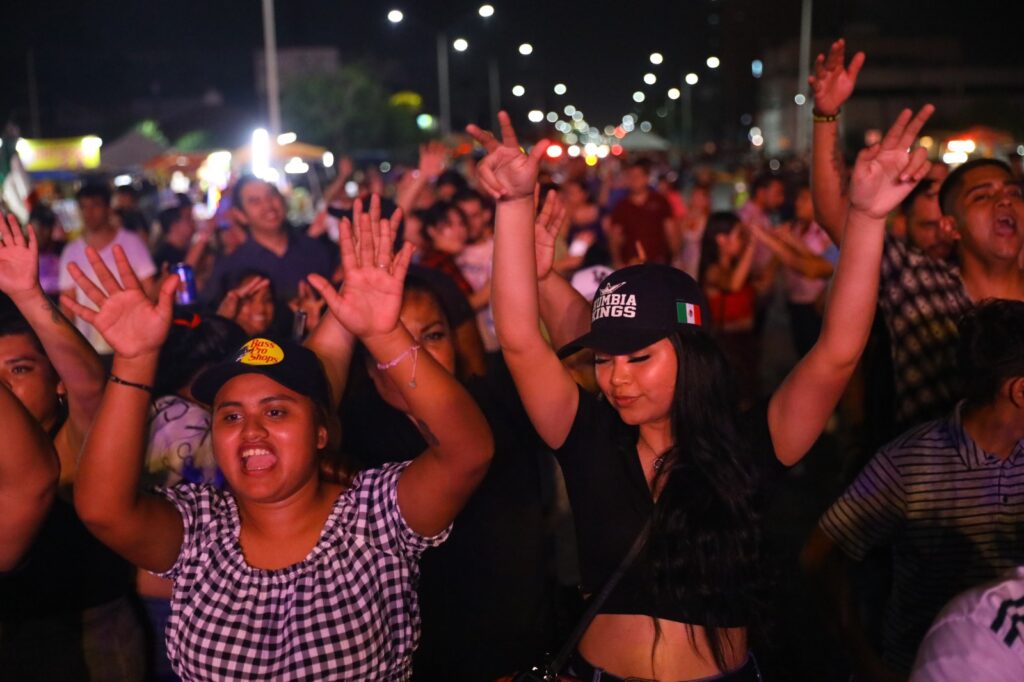 Disfrutan miles de familias festejos por 175 Aniversario de Nuevo Laredo