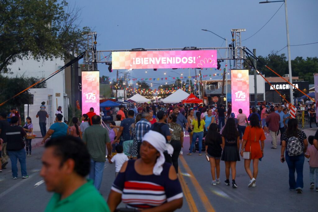 Disfrutan miles de familias festejos por 175 Aniversario de Nuevo Laredo