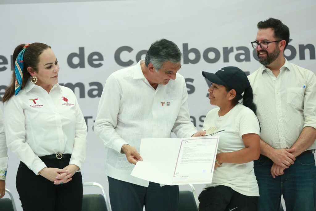 Reconoce INSUS voluntad de Américo para agilizar entrega de escrituras