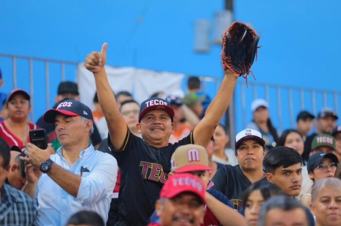 Disfrutan cientos de familias verbena popular en juego de Tecolotes por 175 Aniversario de Nuevo Laredo