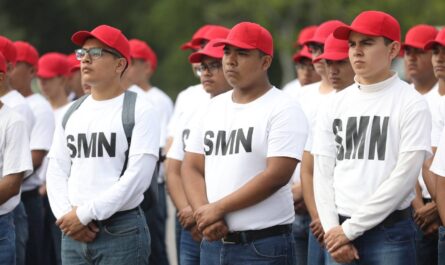 Exhortan a jóvenes de la clase 2005 y remisos anticipar trámite de la Cartilla Militar