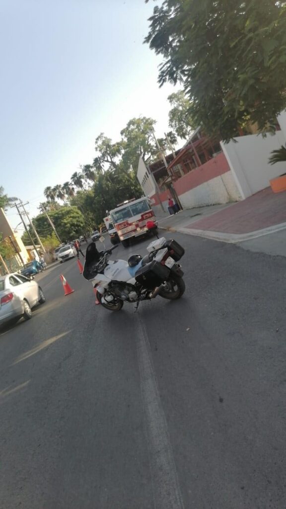 Colapsa techumbre en el colegio Antonio Repiso de Ciudad Victoria; hay 3 personas atrapadas