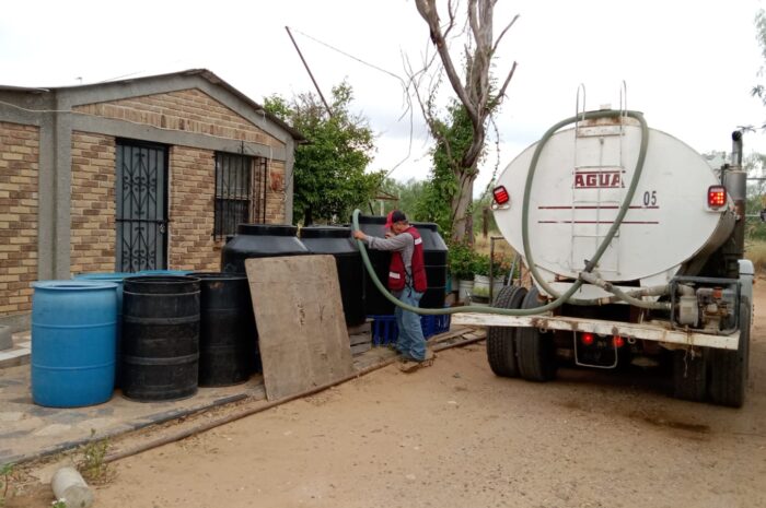 Brinda Nuevo Laredo agua potable a más de 400 familias a través de servicio de pipas