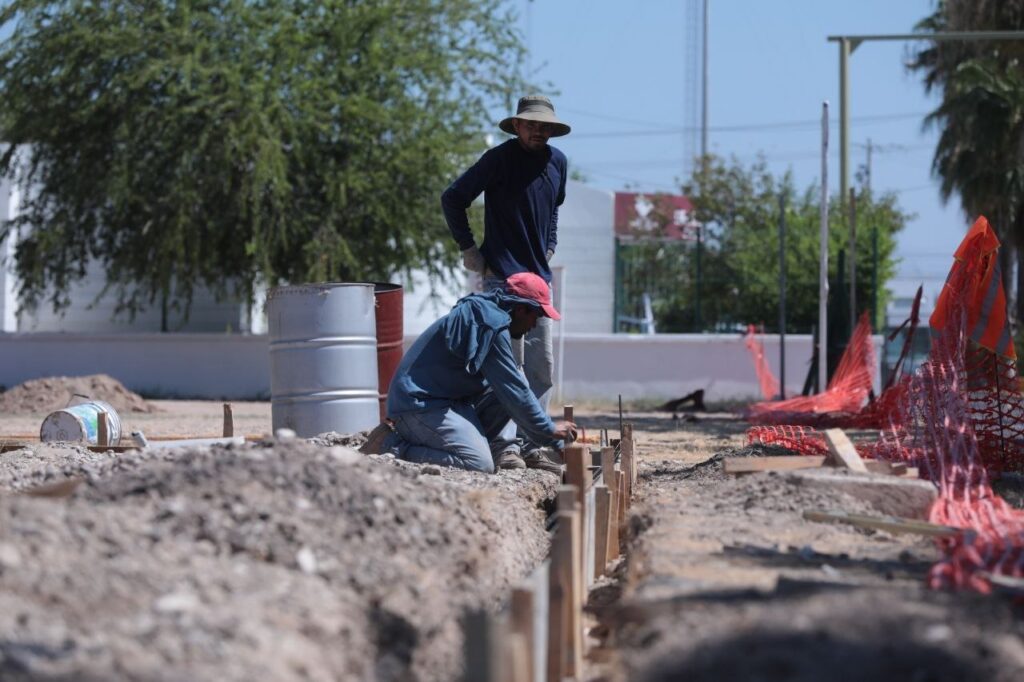 Remodela Nuevo Laredo el parque Mendoza