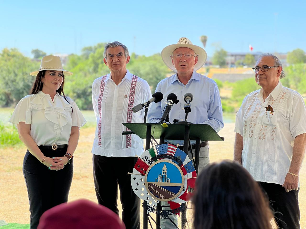 Refrendan gobernador de Tamaulipas y embajador de Estados Unidos proyectos binacionales