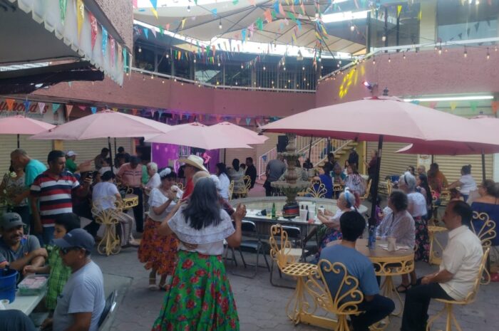 Viven gran tardeada en Nuevo Laredo con «El Mercado y su Folklore»
