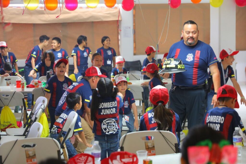 Finaliza curso municipal de verano “Bombero Junior”