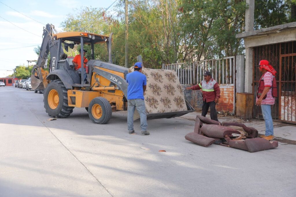 Arranca Gobierno de Nuevo Laredo programa de descacharrización en la colonia Nueva Era