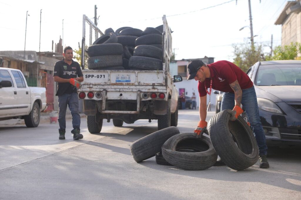 Arranca Gobierno de Nuevo Laredo programa de descacharrización en la colonia Nueva Era