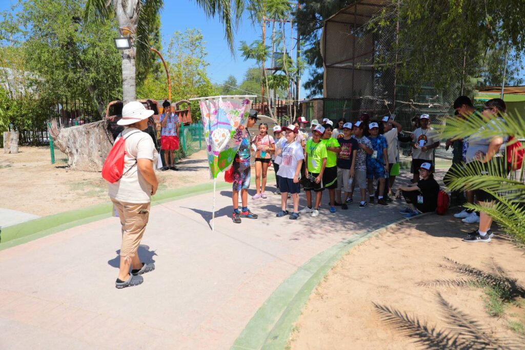 Niños neolaredenses inician el campamento “Descubriendo un Mundo Salvaje”