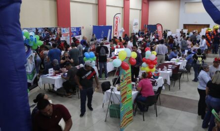 Responde ciudadanía a segunda Feria del Empleo 2023 del Gobierno de Nuevo Laredo