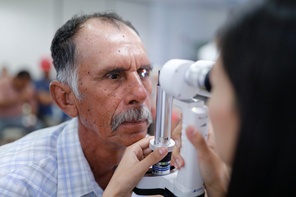 Beneficia DIF Tamaulipas a casi 2 mil personas de 39 municipios con la campaña de valoración cataratas “Bienestar en tu mirada”