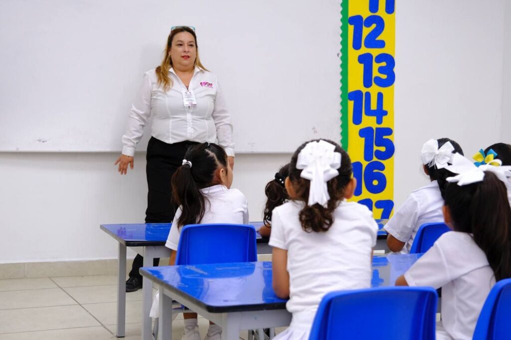 Inicia ciclo escolar en Centros Educativos del DIF Nuevo Laredo