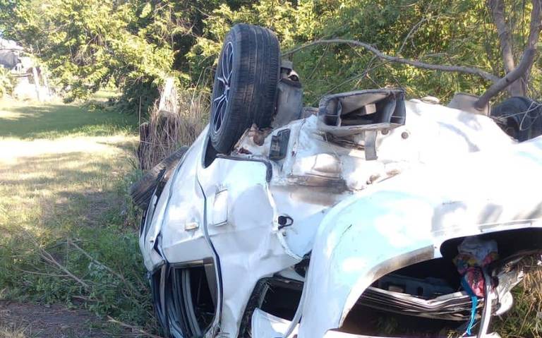 Choque con tráiler deja dos muertos y dos heridos en la carretera Tampico-Mante