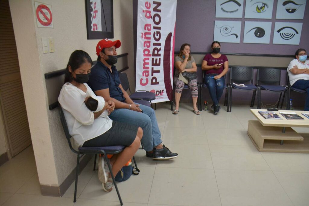 Mantiene DIF Nuevo Laredo registro abierto para operar gratuitamente a personas con Pterigion