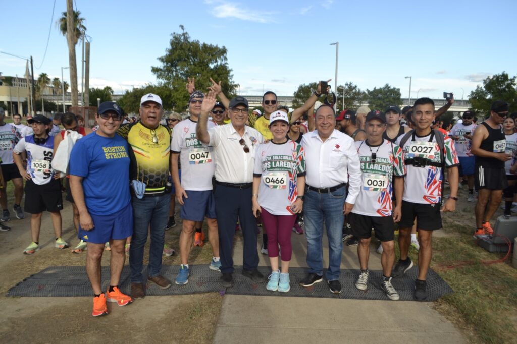 Celebran Laredos Día de la Independencia con Carrera Binacional