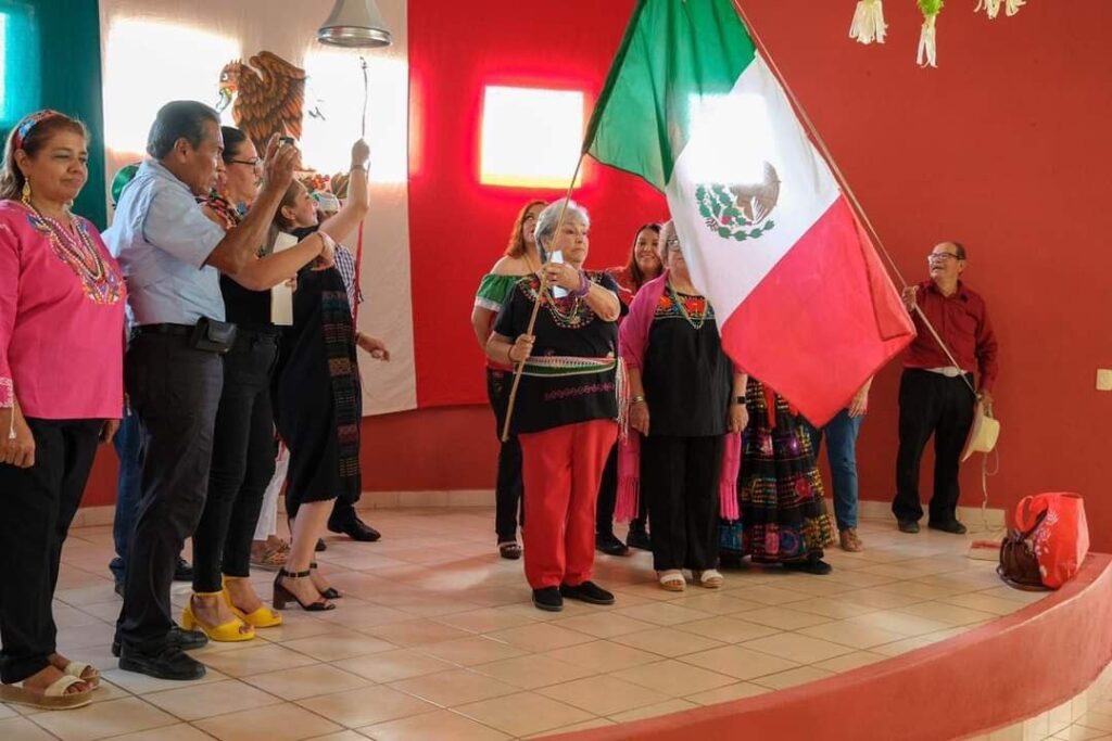 Celebran Grito de Independencia en Casa Club del Adulto Activo de Nuevo Laredo