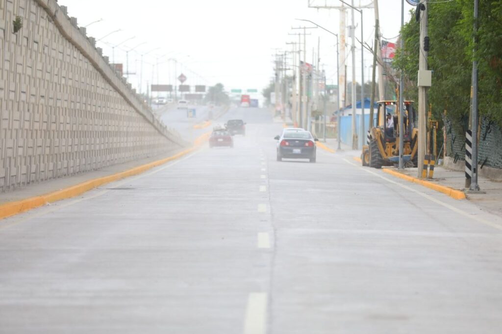 Concluye repavimentación de lateral poniente en Carretera Nacional; alcaldesa anuncia apertura y obras complementarias