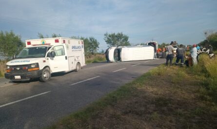 Accidente en la carretera San Fernando-Reynosa deja 9 personas heridas