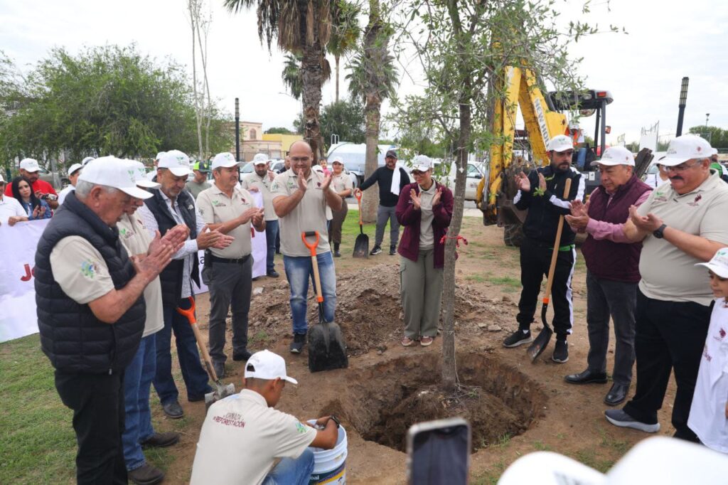 Arranca Gobierno de Nuevo Laredo jornada de reforestación en el Parque Polvo Enamorado