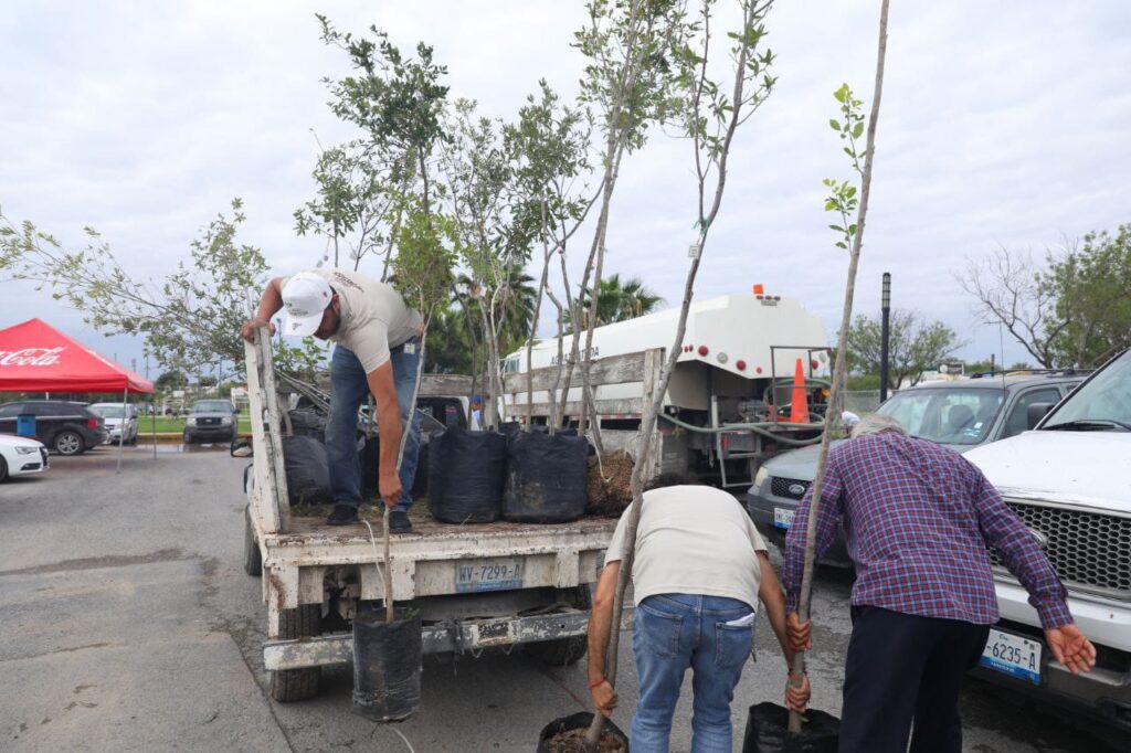 Arranca Gobierno de Nuevo Laredo jornada de reforestación en el Parque Polvo Enamorado