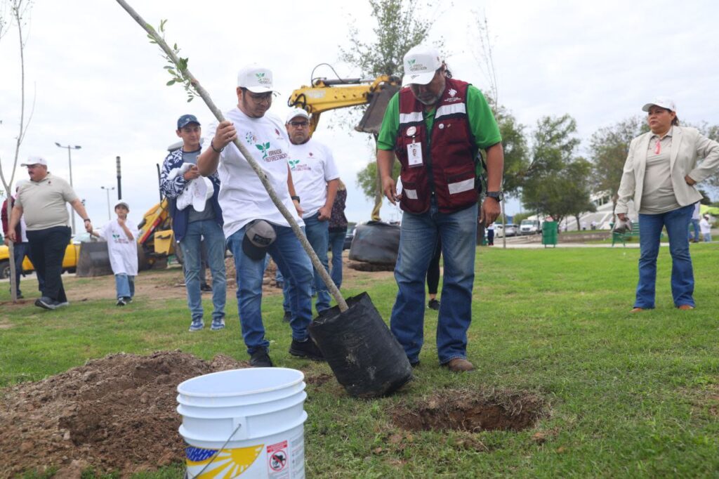 Arranca Gobierno de Nuevo Laredo jornada de reforestación en el Parque Polvo Enamorado