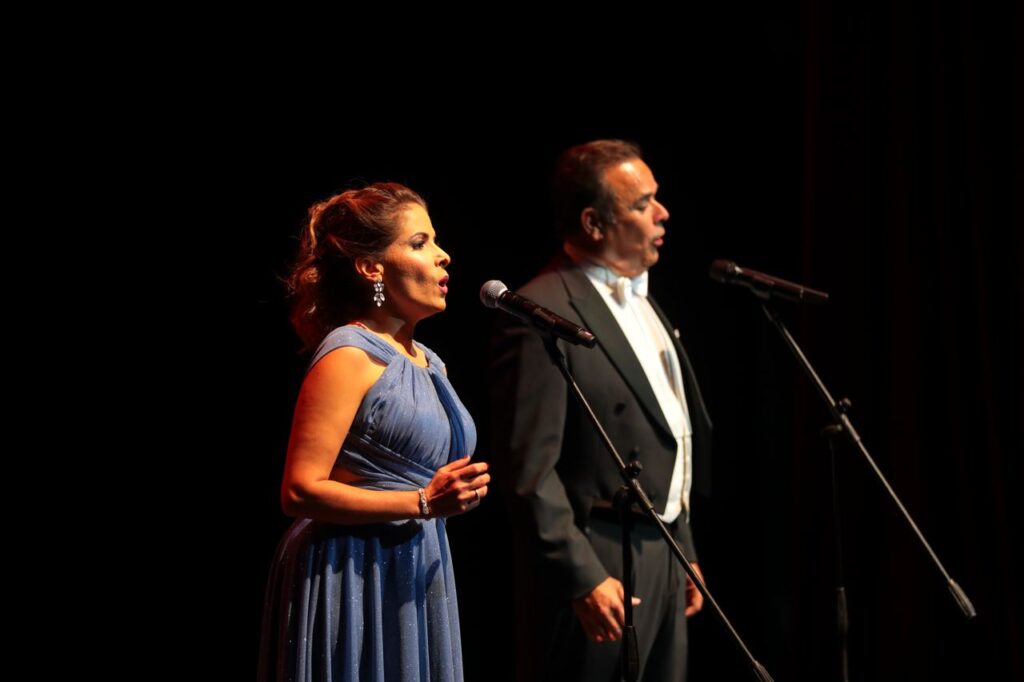 Ofrecen tenor Fernando de la Mora y soprano Leticia de Altamirano gran recital en Nuevo Laredo