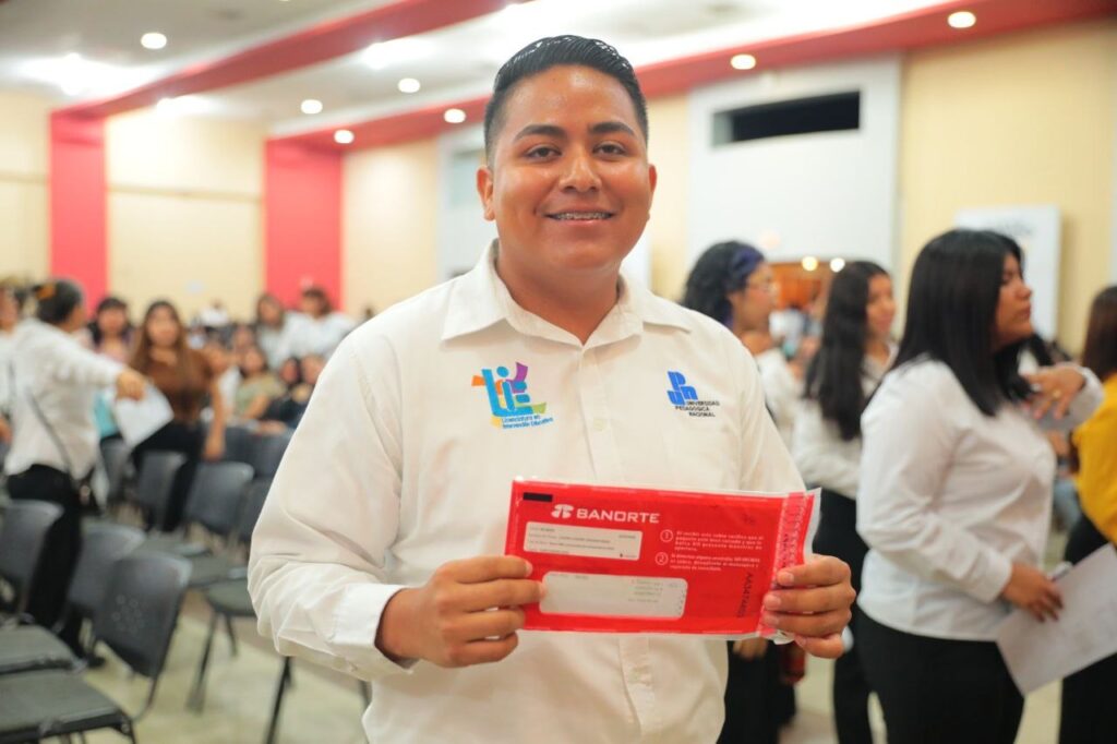 Reconocen jóvenes universitarios impulso a la educación del Gobierno de Nuevo Laredo