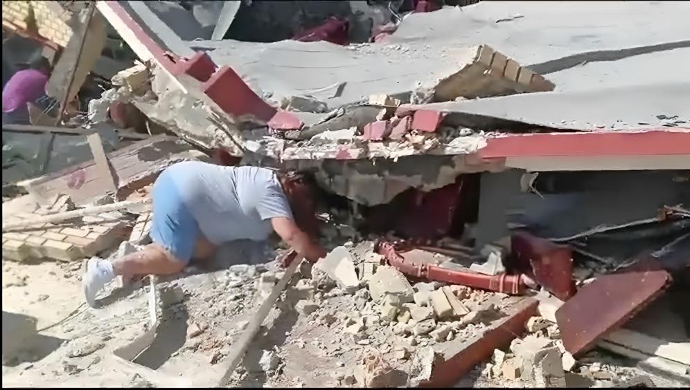 Desastre en Ciudad Madero: iglesia de la Santa Cruz se derrumba