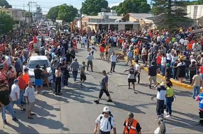 Desastre en Ciudad Madero: iglesia de la Santa Cruz se derrumba