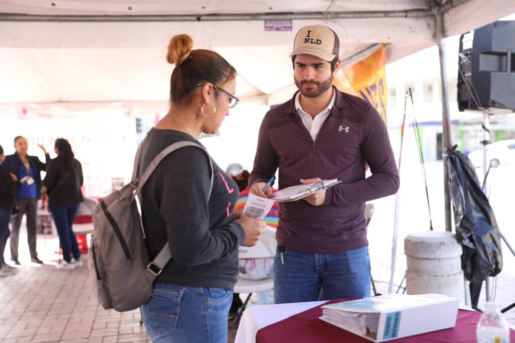 Acerca Gobierno de Nuevo Laredo vacantes laborales al centro de la ciudad