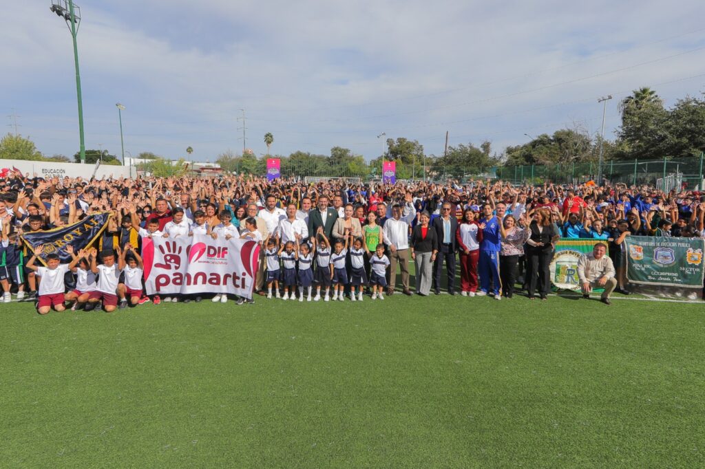 Inaugura alcaldesa Carmen Lilia Canturosas Semana Deportiva Estudiantil con la participación de más de 3 mil estudiantes