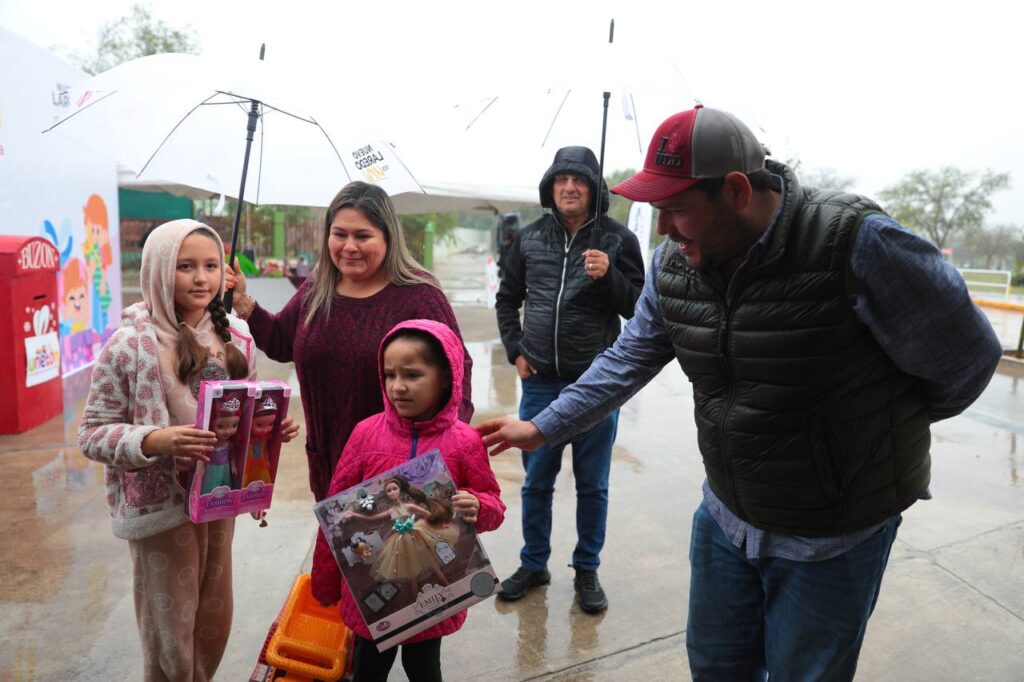 Se une ciudadanía a colecta de juguetes para niños en vulnerabilidad en Nuevo Laredo